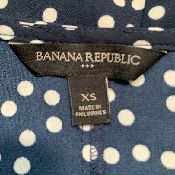 Banana Republic Factory Blouse Navy Blue White Polka Dot Flowy Split Sleeve Top - Picture 7 of 9